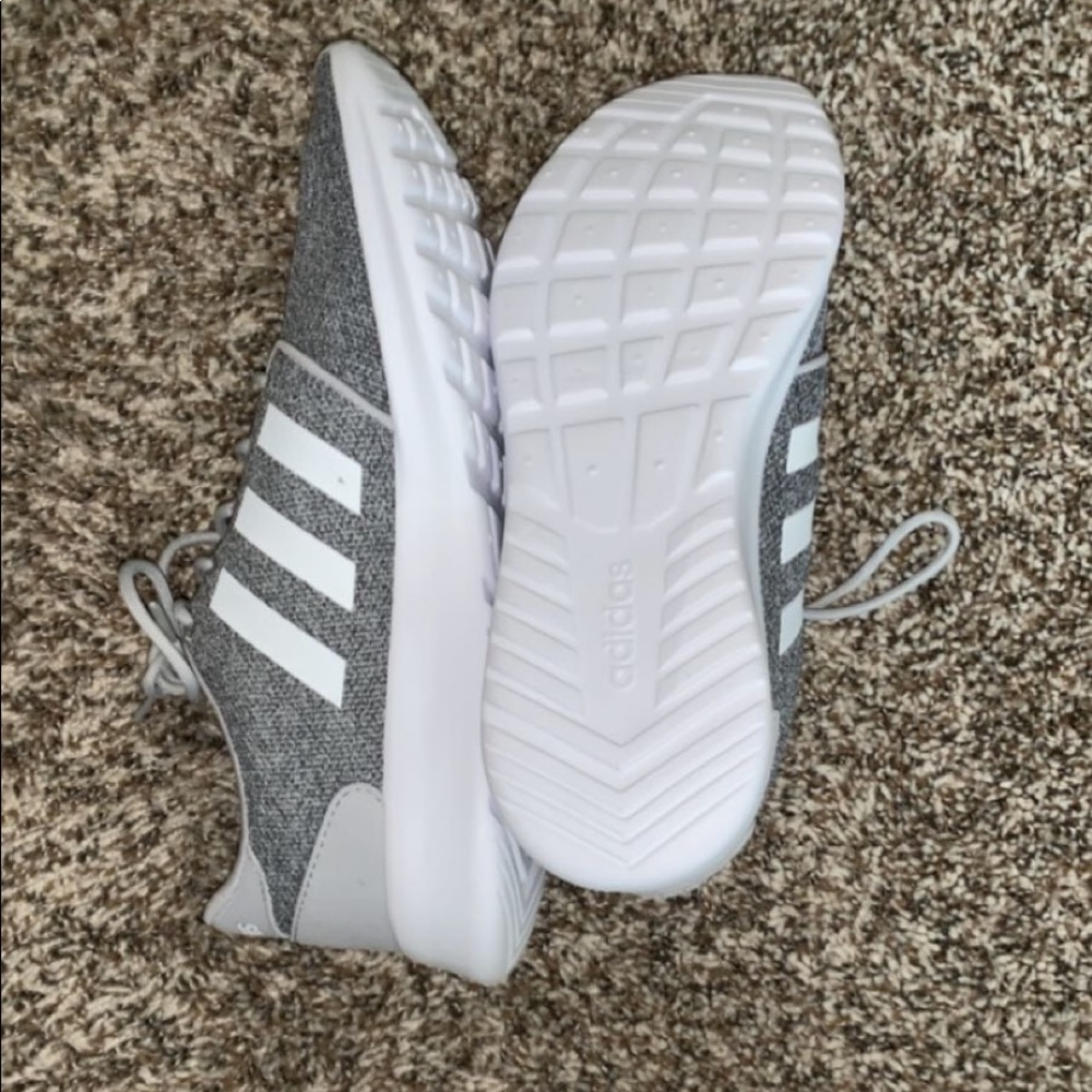 Women’s adidas tennis shoes